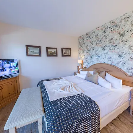 Romantik Namenlos 4*