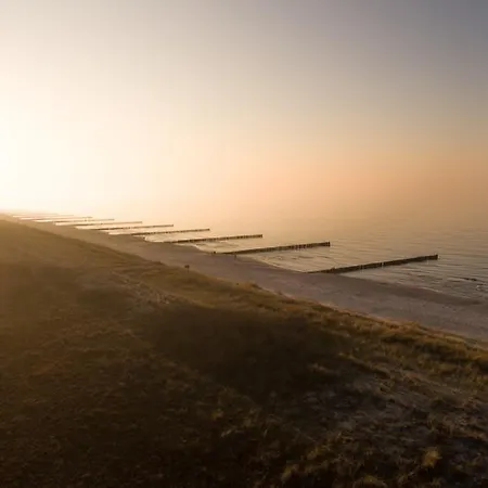 Hotel Romantik Namenlos Ahrenshoop