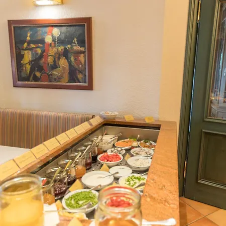 Romantik Namenlos Hotel