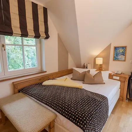 Romantik Namenlos Hotel