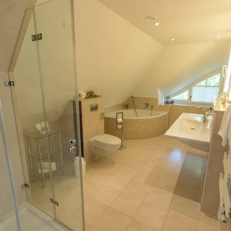 Romantik Namenlos 4* Ahrenshoop